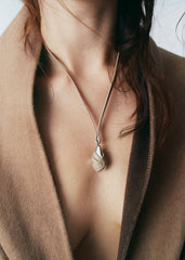 Ormé Pendant - Silver in rhodium with Taupe Leather