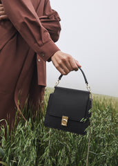 Numéro Sept Mini - Textured Black